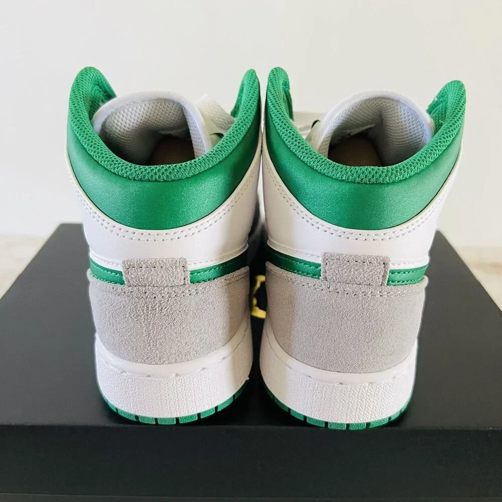 NIKE Air Jordan 1 Mid SE White/Light Smoke Grey/Pine Green - M 5.5 Y (7 W)